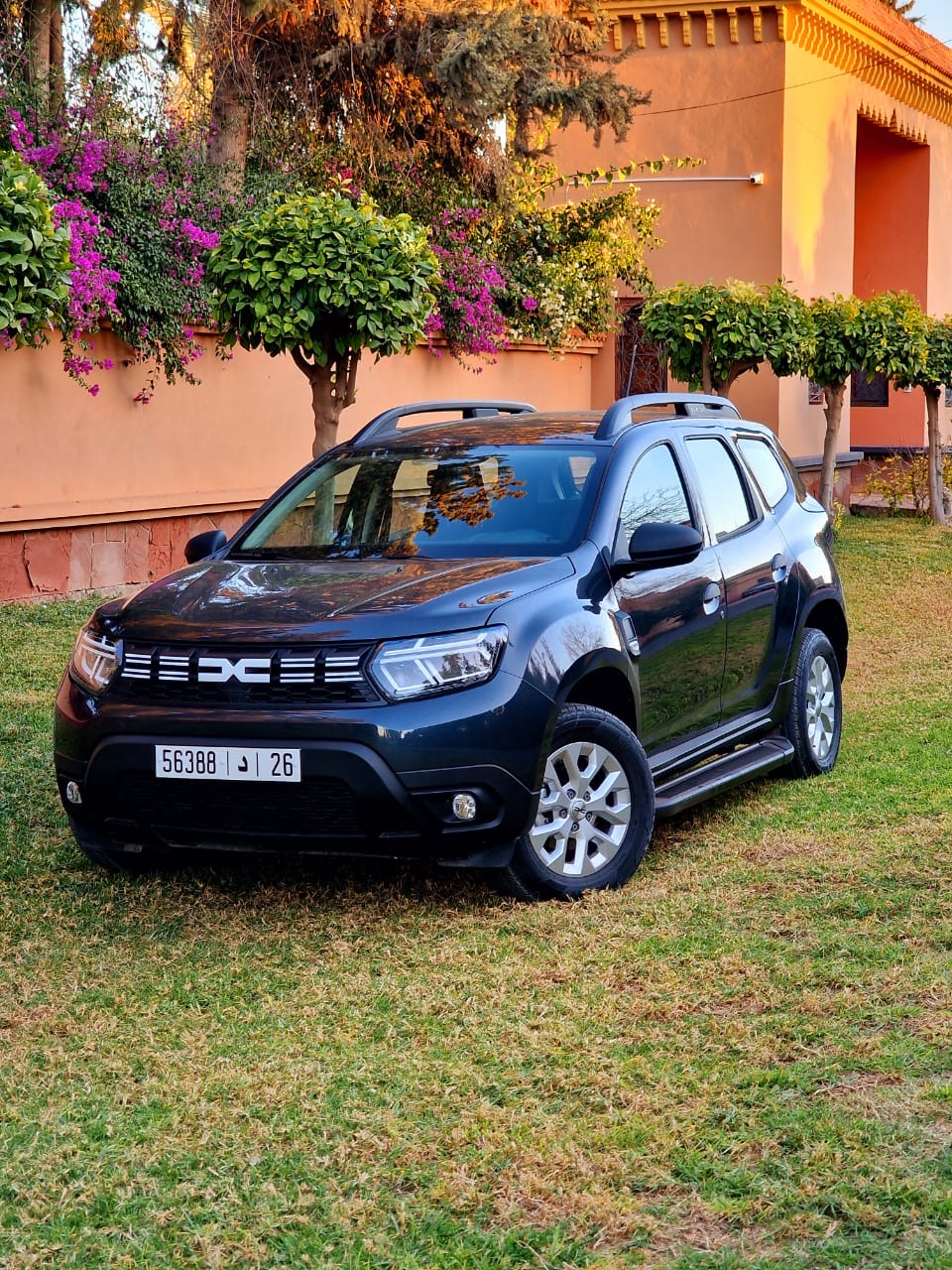 Location Dacia Duster 4x4 Marrakech villa résidentielle