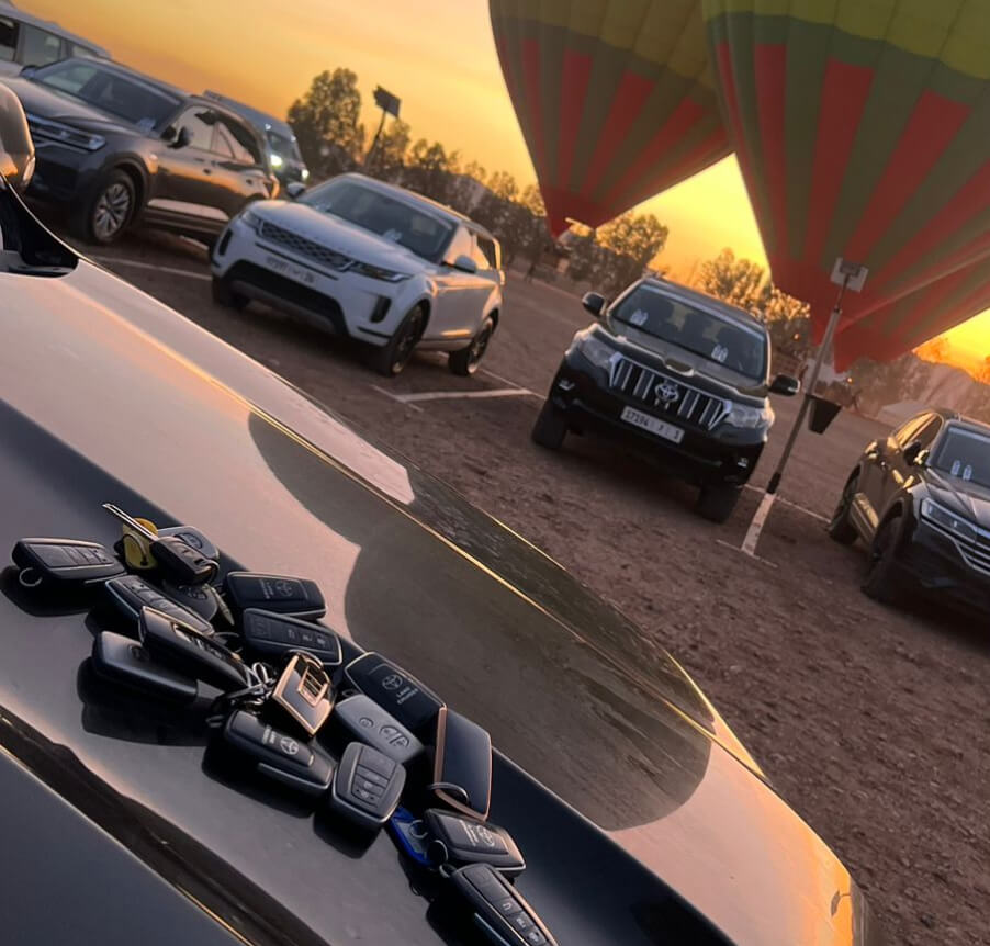 Flotte location 4x4 Marrakech coucher soleil Toyota Prado